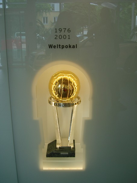 Weltpokal.jpg