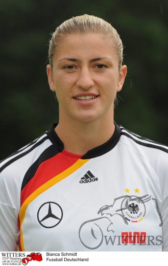 Bianca Schmidt.jpg