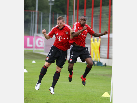 133798437-bayern-training-wm-stars-wm-fahrer.9.jpg