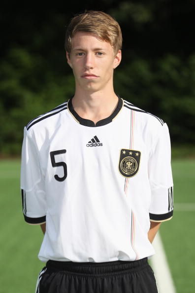 5&nbsp;&nbsp;Mitchell Weiser.jpg