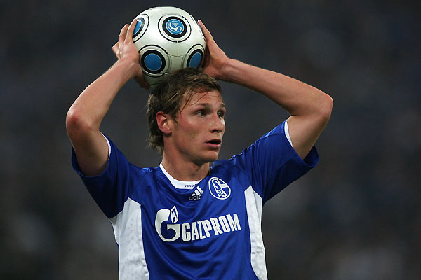 RTEmagicP_091103_hoewedes_1.jpg