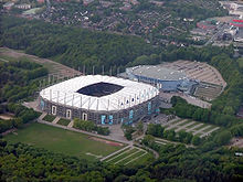 220px-Volksparkstadion.jpg