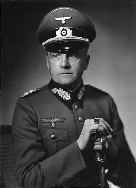 435px-bundesarchiv_bild_183-2004-0105-500_walther_v_brauchitsch.jpg