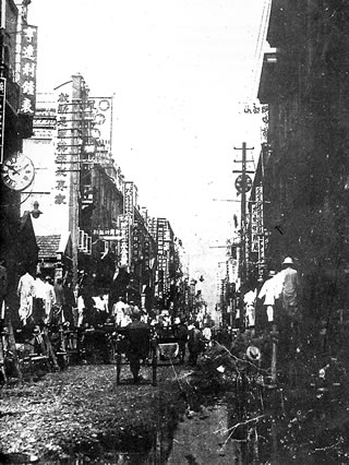 1931年江汉路街景.jpg