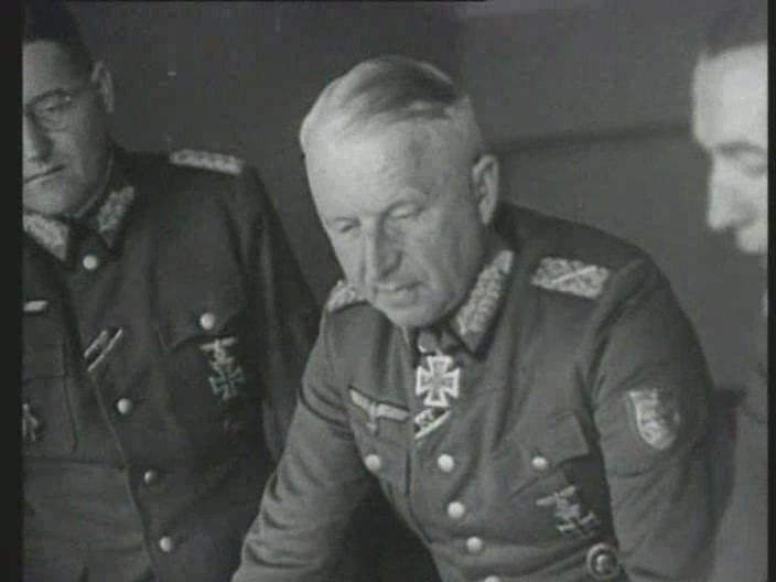 Hitlers_Krieger_-_4v6_-_Erich_von_Mahnstein_-_Der_Stratege[(050300)20-24-29].JPG