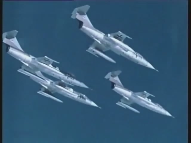 Unter Dir der Himmel,Bundeswehr-Film 1965 Luftwaffe,Heeresflieger,Marineflieger[.jpg