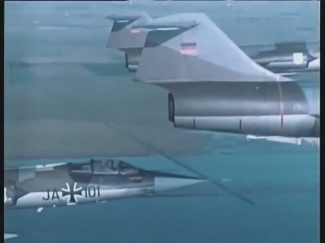 Unter Dir der Himmel,Bundeswehr-Film 1965 Luftwaffe,Heeresflieger,Marineflieger[.jpg