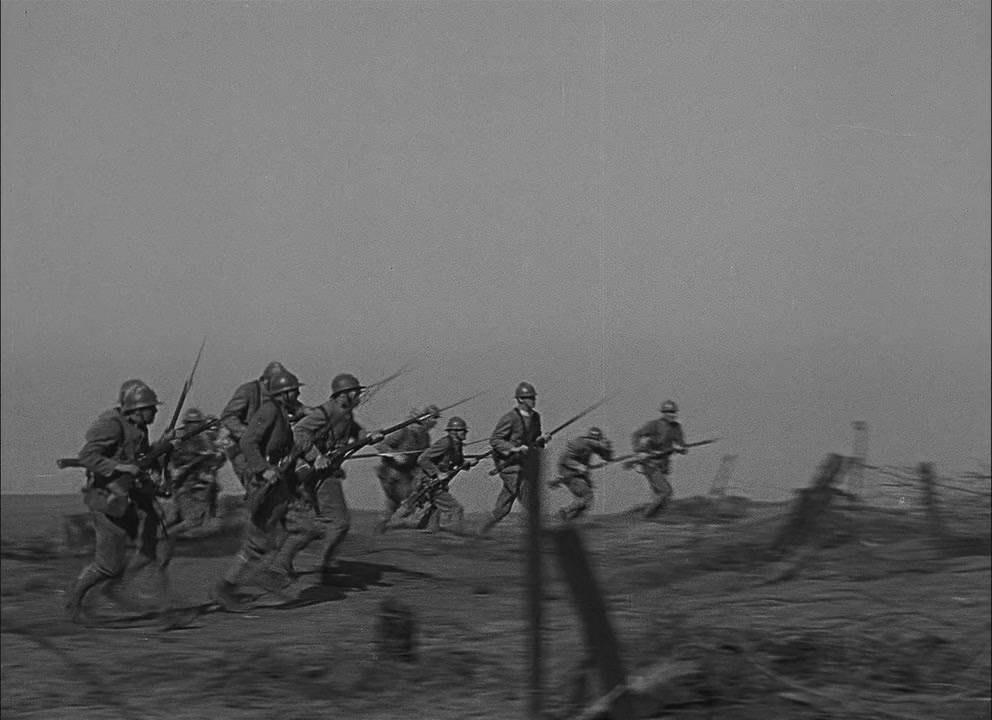 All.Quiet.on.the.Western.Front.1930.720p.BluRay.X264-AMIABLE[04-42-00].JPG