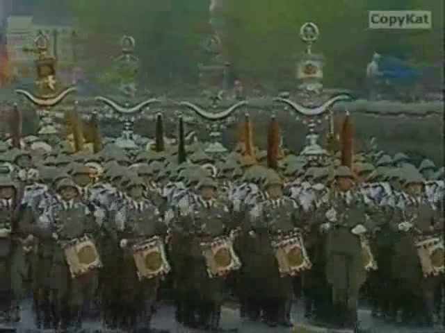 DDR - Parata del 7.10.1989 (40° Anniversario della Repubblica Democratica Tedes.jpg